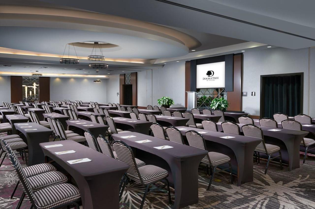 Doubletree By Hilton Hotel Chattanooga Downtown Екстериор снимка
