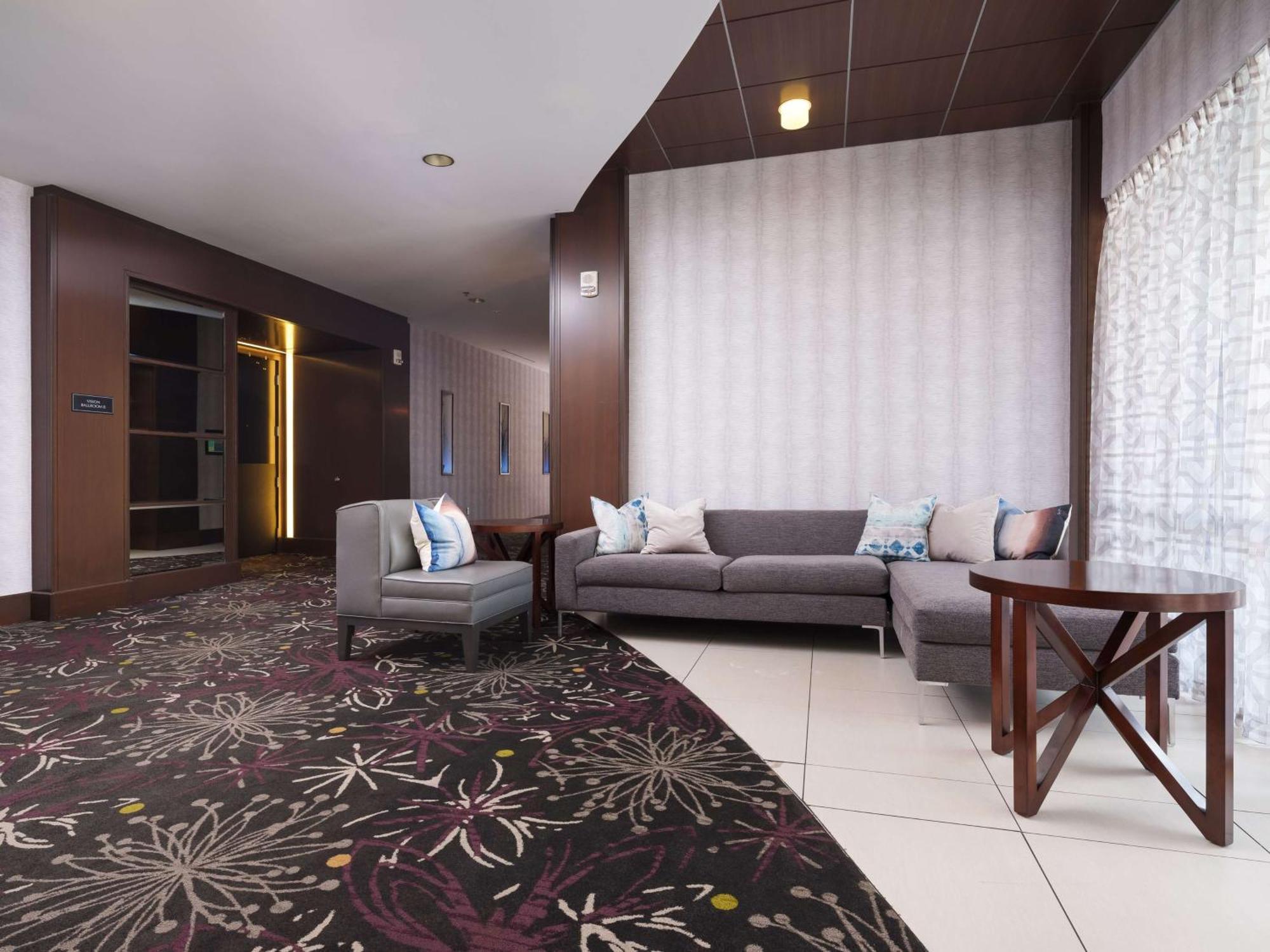 Doubletree By Hilton Hotel Chattanooga Downtown Екстериор снимка
