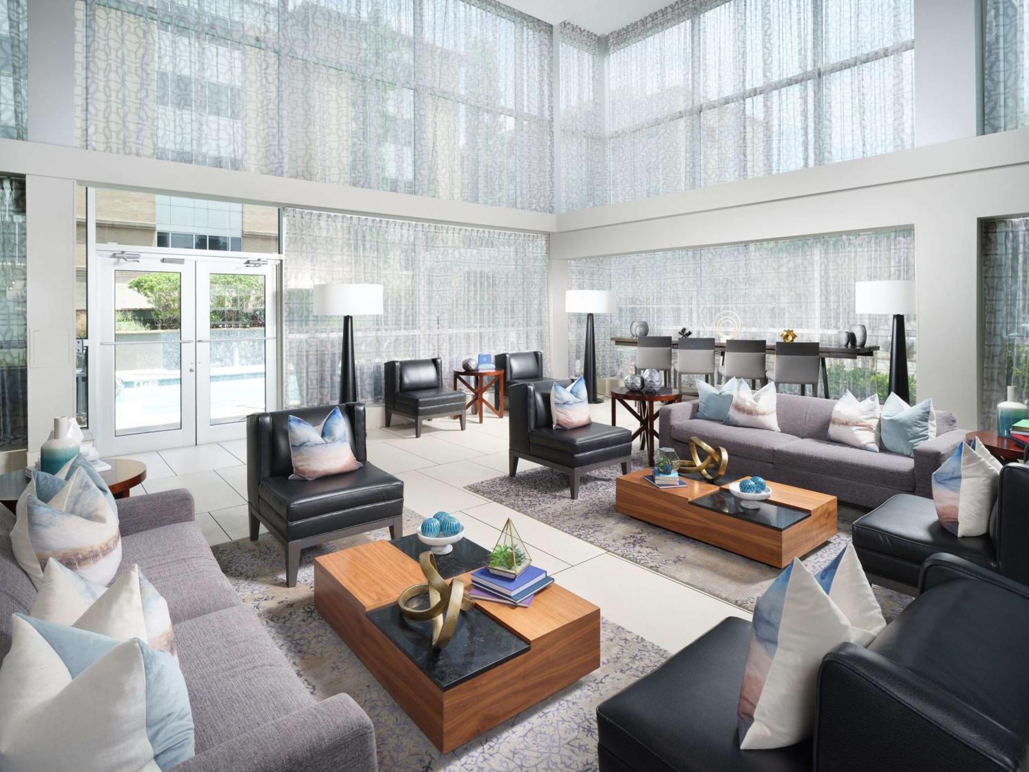 Doubletree By Hilton Hotel Chattanooga Downtown Екстериор снимка