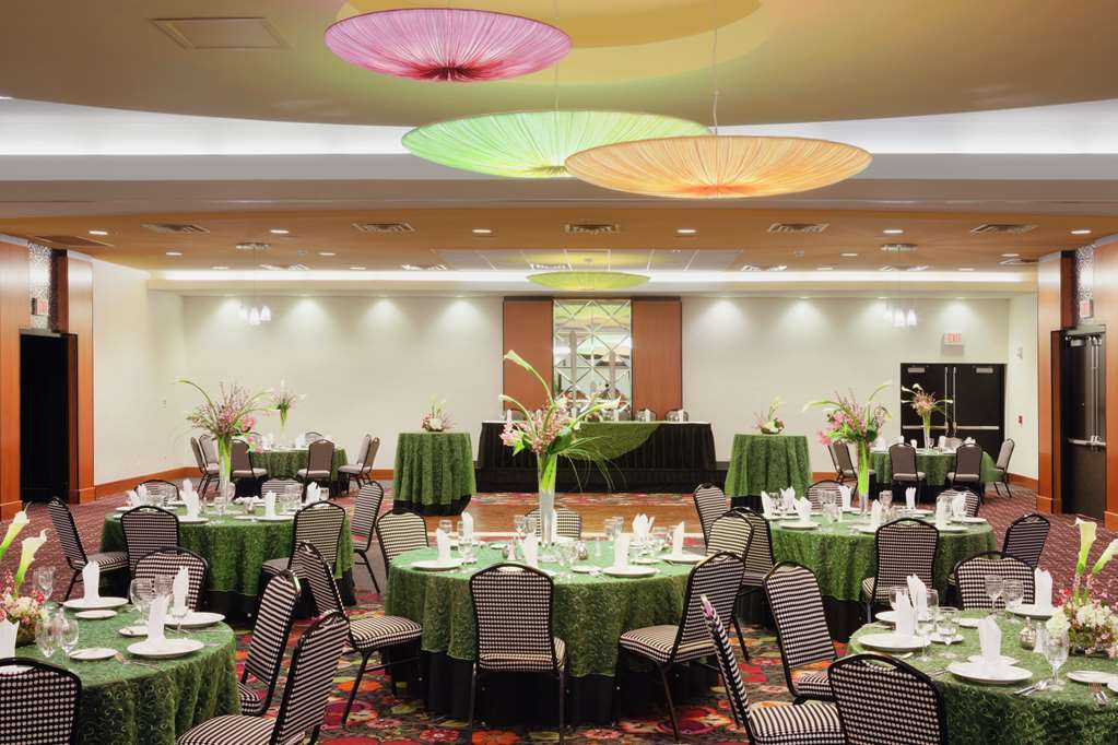 Doubletree By Hilton Hotel Chattanooga Downtown Съоръжения снимка
