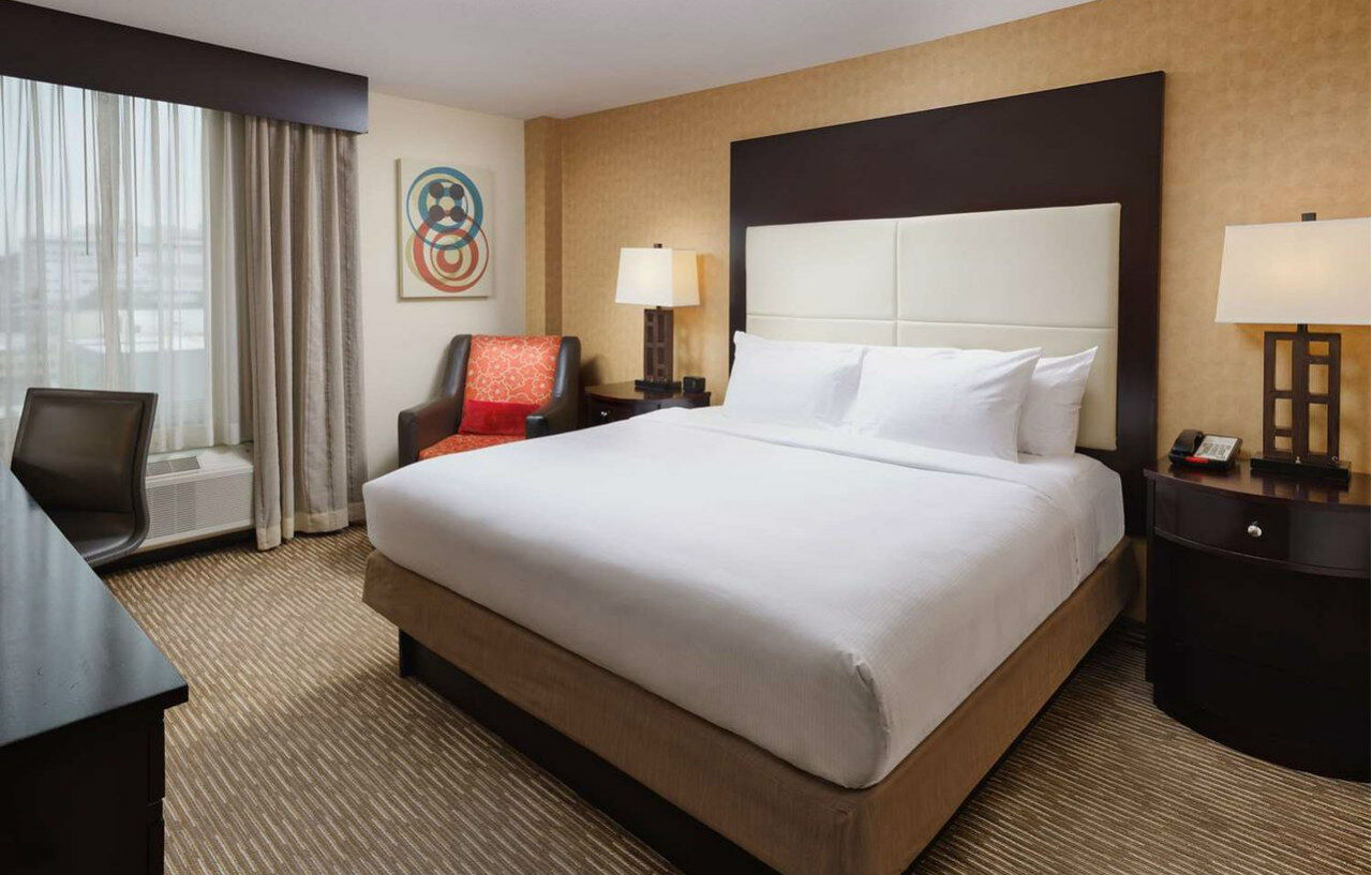 Doubletree By Hilton Hotel Chattanooga Downtown Екстериор снимка